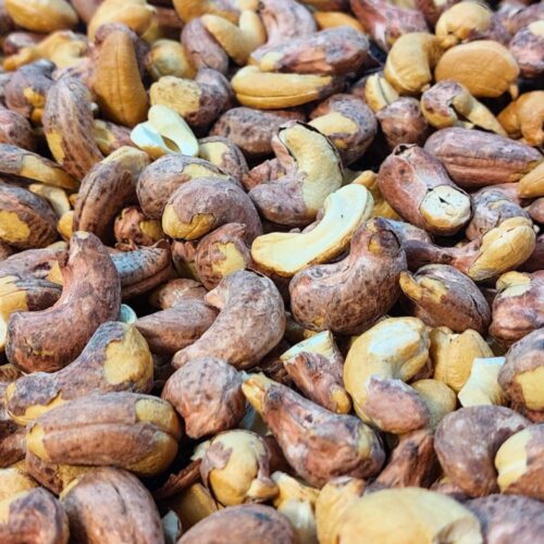 CASHEW NUT ROASTED CHOCOLATE LOOSE